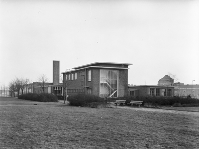 87219 Gezicht op de Koningin Julianaschool (Prinses Irenelaan 200) te Utrecht.